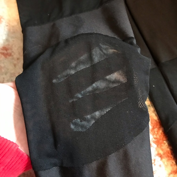 Tobi black mesh leggings small - Picture 3 of 3